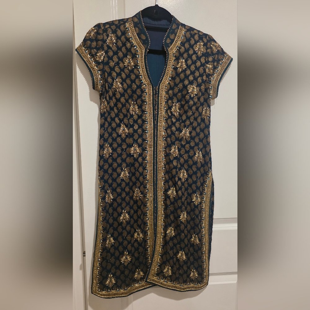 Elegant Hunter Green and Gold 3 Piece  Pure Banarsi Embroidered Churidaar Set